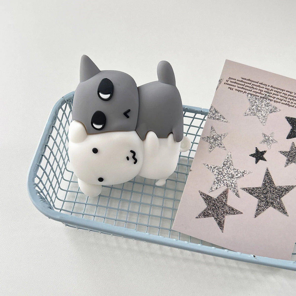 For Airpods 3 4 5 Pro Pro 2 Pro 3 Cute Hugging Dog Cat Silicone Earphone Case Cover